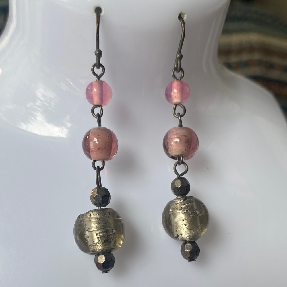 🇺🇸 3/$10 SAVintage dichroic glass Pink and Gold Beaded pierced slider Earrings